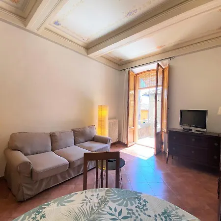 Апартаменты La Fonte-with Balcony Close By Piazza Del Campo *